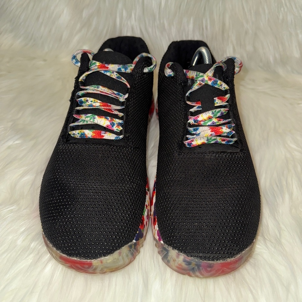 NOBULL Women Black/Floral Daisy Superfabric Trainer Shoes size 8.5